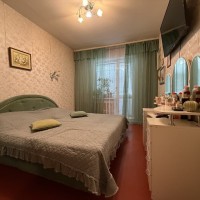Продам 2-кімн. квартиру, вул.Озерна 14   Оболонь Киев