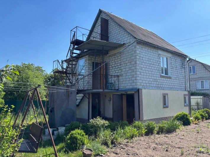 Продам будинок з газом на 6 сотках,  Бровари,  СТ  "Прилісся". - фото 1