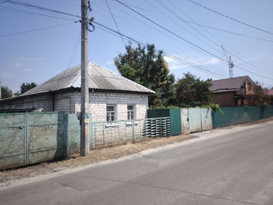 Продам будинок з ділянкою Бровари Бровары