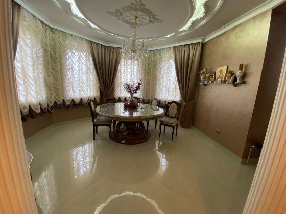 Розкішний будинок 295 м² з теплонасосом, сауною та ділянкою 8 соток! Буча