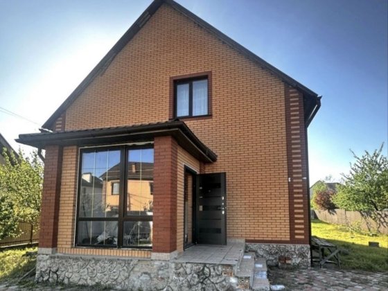 Продаж затишного 2-поверхового цегляного будинку 160 м² в Борисполі! Борисполь