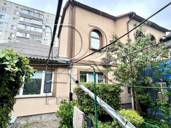Продаж будинку в центрі Броварів Незалежності/Петлюри/Запорожців Бровары
