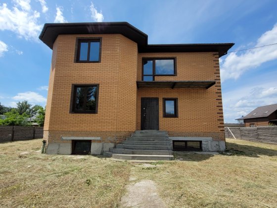 Продам чудовий будинок. Військбуд Белая Церковь