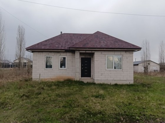 Продается дом , Борисполь , сади , 67 м2 общая площадь , свет есть частично , скважина своя , участо Борисполь