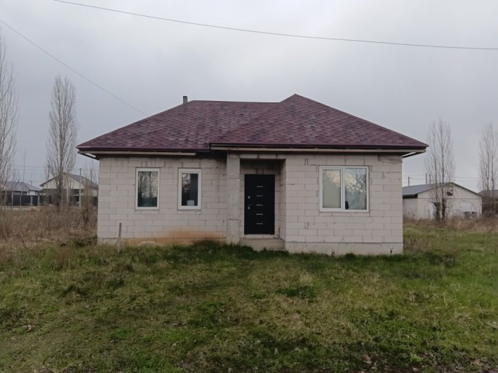 Продается дом , Борисполь , сади , 67 м2 общая площадь , свет есть частично , скважина своя , участо - фото 1