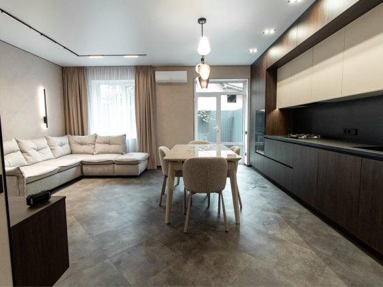 Таунхаус з реионтом 150 м² у КМ «Мюнхен», Буча. Буча