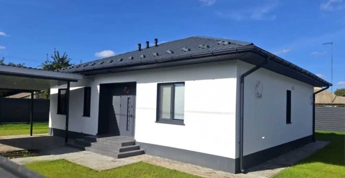 Без %. Продам новий будинок з газовим опаленням. Загальна площа 110 м.кв. 5 соток. - фото 1