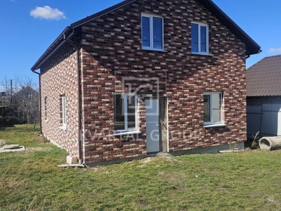 Дача площею 130 кв.м. в Бучі без ремонту Буча