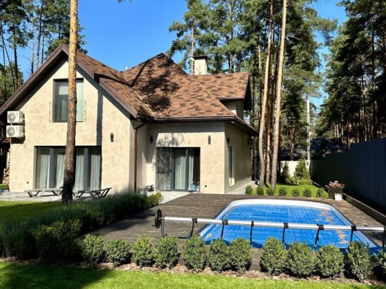 Продаж будинку 200 м2 з якісним ремонтом,10 соток з басейном та сауною Буча