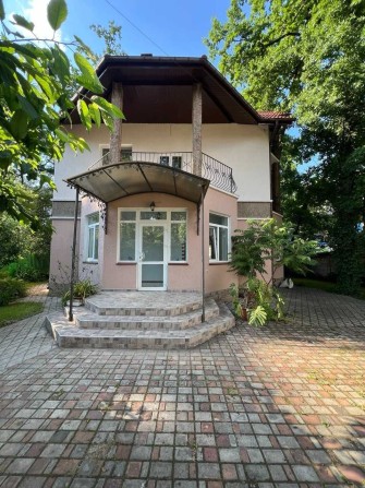 Будинок в центрі Ірпеня з ремонтом пров М. Будника/ Підвал/ Камін/Центральні комунікації - фото 1