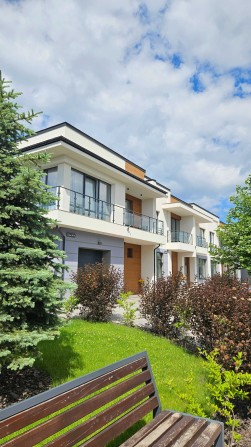 Дуплекс+власна територія і гараж. Розтермінування на рік. Будинок - фото 1