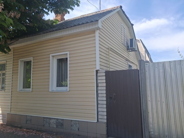 Продаж частини будинку в центрі - фото 1