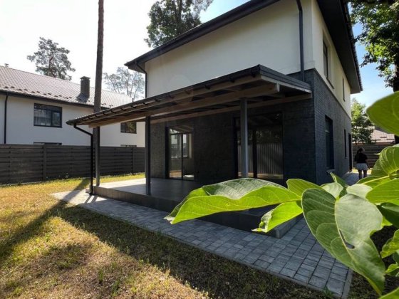 Будинок 150 м² у Бучі | 4 спальні | Закрита територія Буча