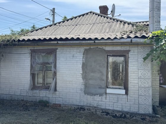 Продам 2/3 частини будинку в дуже гарному р-н міста Кременчуг