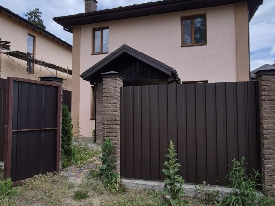 Будинок зі штукатуркою, терасою, газом, 125 000$ Ірпінь