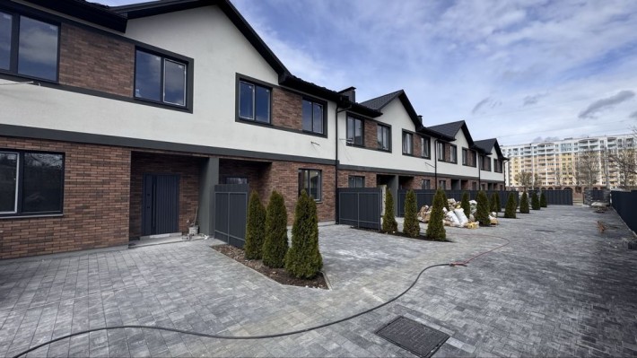 Таунхаус 100 м² в Бучі - поруч школа №3 та вся інфраструктура! - фото 1