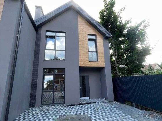 Таунхауси в Бучі в тихій локації, ГАЗ підключений, 100м2, передня окрема ділянка Буча