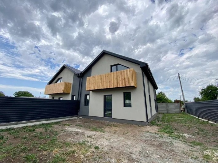 Продаж сучасного будинку 132 м² у Бучі | 2 сотки землі | Балкон - фото 1
