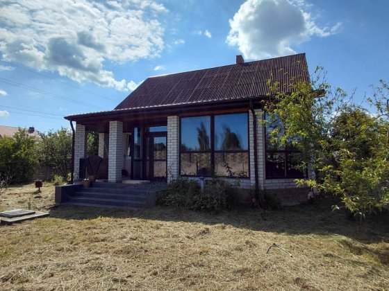 Компактний житловий будинок в ближньому луцькому передмісті! Луцьк