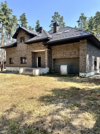 Продаж Будинку в Бучі з гостьовим будинком,гаражем та цокольний поверх - фото 1