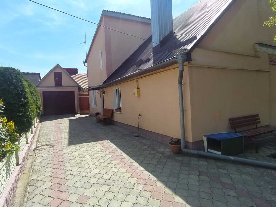 продам затишний будинок Луцк