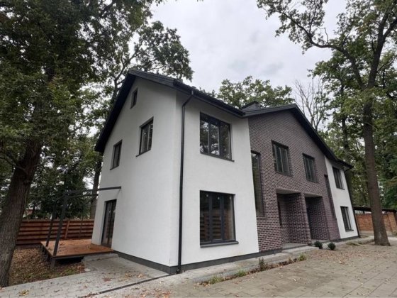 Дуплекс в центрі Бучі в соснах, з ГАЗОМ, РОЗТЕРМІНУВАННЯ Буча