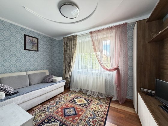 Будинок, у який можна заїхати вже сьогодні! Цегла .6 соток . Ремонт . Без комісії Хмельницький