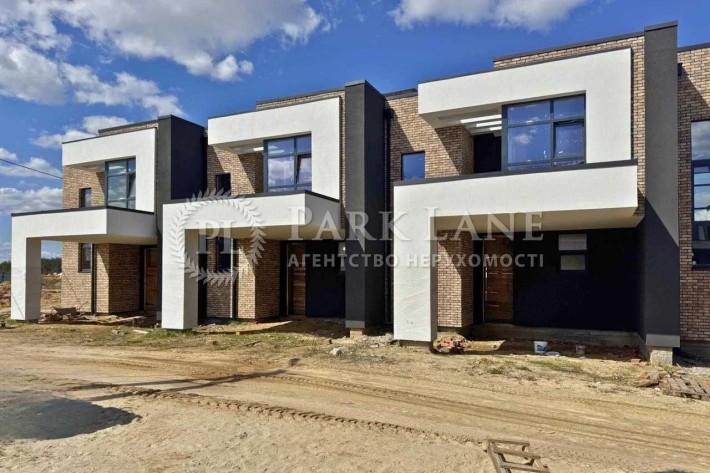 Продаж Таунхаусу бізнес-класу в м.Буча, Ірпінь, Гостомель. 120 м2 - фото 1
