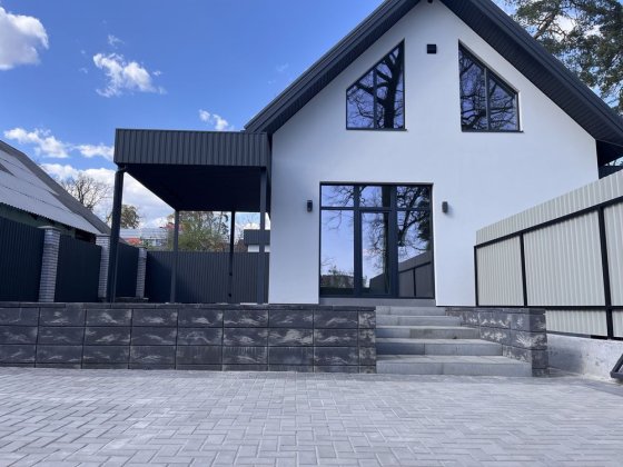 Дуплекс з ремонтом. Центральна частина Бучі. 100 м2. Буча