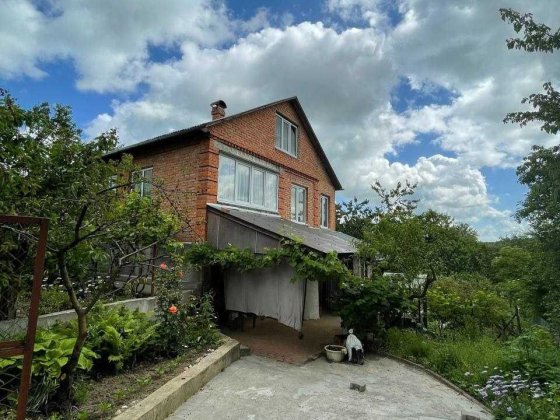 Готовий для проживання будинок у Лезнево — 82 м², 6 соток Хмельницький