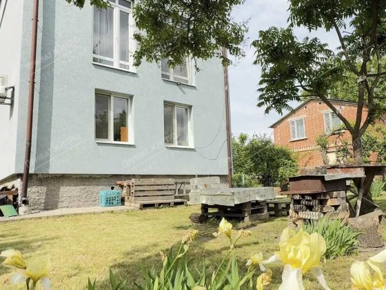 Продаж просторого будинку в оточенні неймовірної природи Полтава