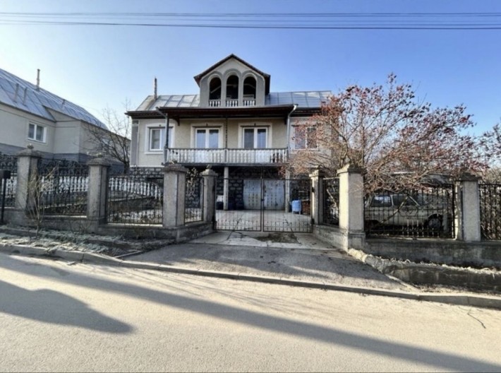 Продається 1/2 частина будинку - фото 1
