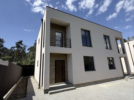 Дуплекс 110 м² у центрі Бучі | 2,5 сотки | Газ | Власний дворик Буча