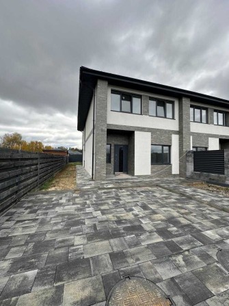 Дуплекс 120 м² на 3 сотках з 4 кімнатами та кухнею-студією, Буча - фото 1