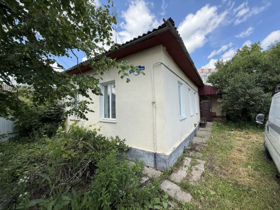 Будинок в центрі (сума під ключ!) Хмельницький, вул. Нижня берегова ( Зарічанська) Хмельницький