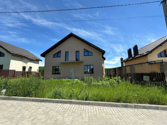 Продам будинок у Дендропарку. Хмельницький. Крутий вигляд на ліс! Хмельницький