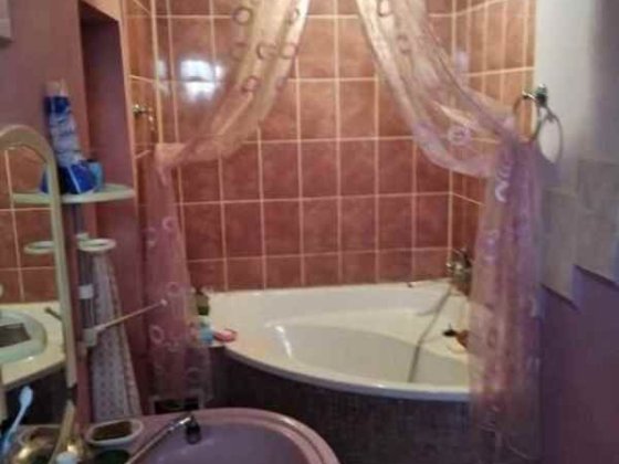 Продам  цегляний будинок