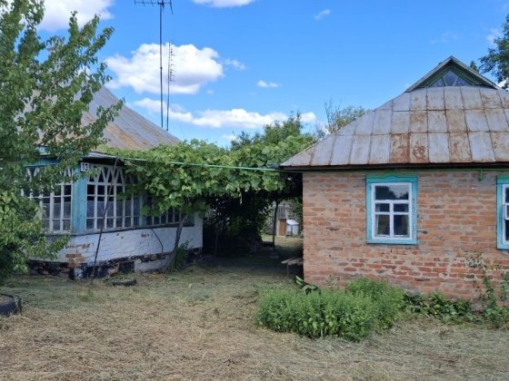 Продам будинок з земельною ділянкою 0.25га в с.Велика рубліка Полтава