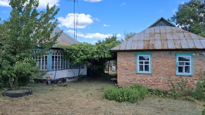 Продам будинок з земельною ділянкою 0.25га в с.Велика рубліка - фото 1