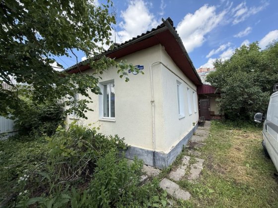 Терміново! Будинок Виставка, поруч пляж! У будинку є комунікації. Є Торг! 44969 Хмельницкий