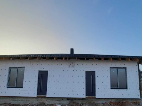 Продам котедж-двоян, за ціною 1-ної квартири! Ровно