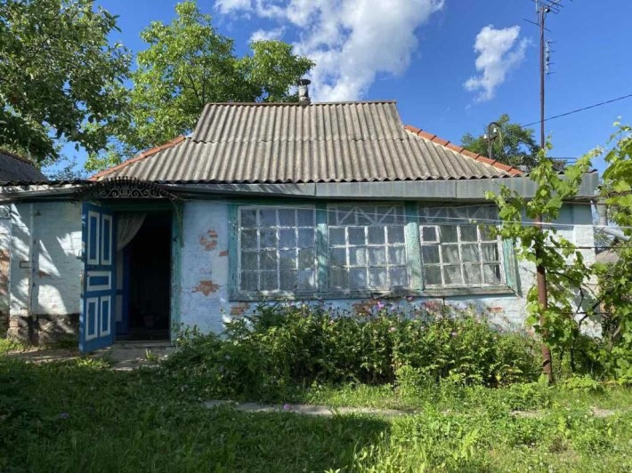 Будинок 56 м² + 15 соток землі, є елктира та газ - фото 1