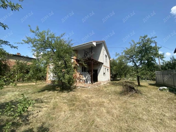 Новий будинок в місті. - фото 1