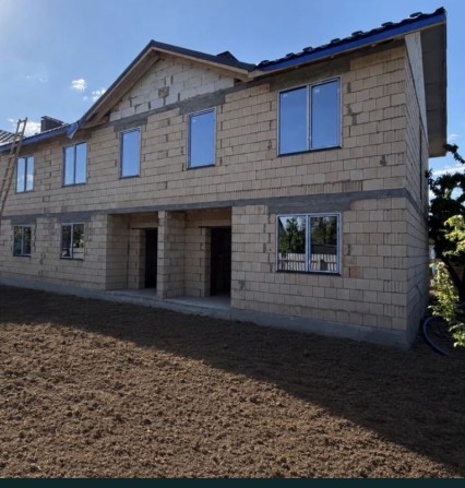 Продажа Танхауса в Центре Буче по ул Островского. - фото 1