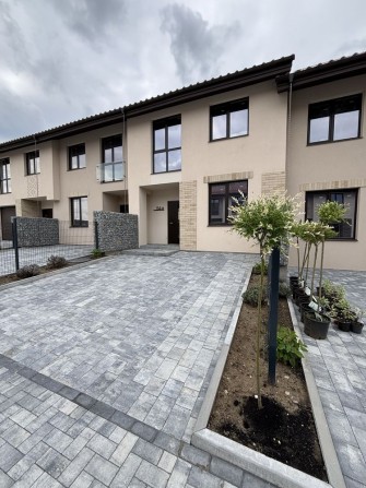Продам 4-кімнатний котедж 110,8 м² | вул. Березова - фото 1
