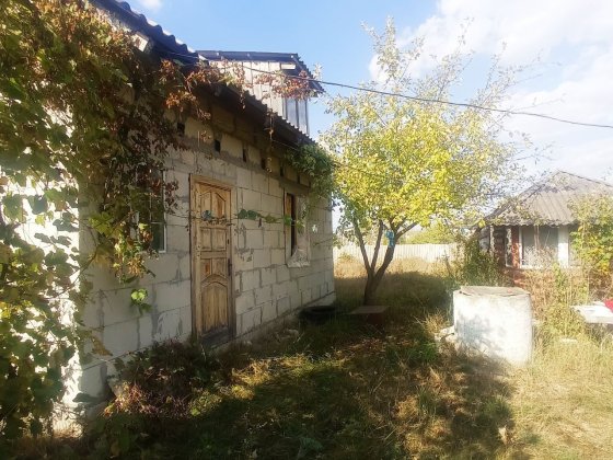 Продам дачу 12 соток Ровно