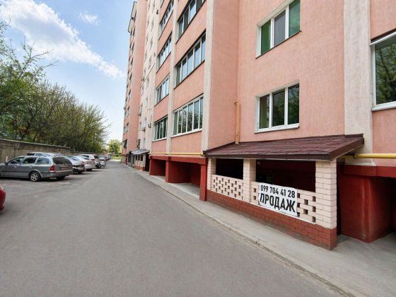 Комерційне приміщення 146 м² у Бучі біля парку — окремий вхід, від власника до парку 5 хв Буча