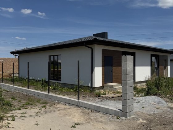 Готовий дуплекс 90 м² | Усі міські мережі | Льонокомбінат Рівне