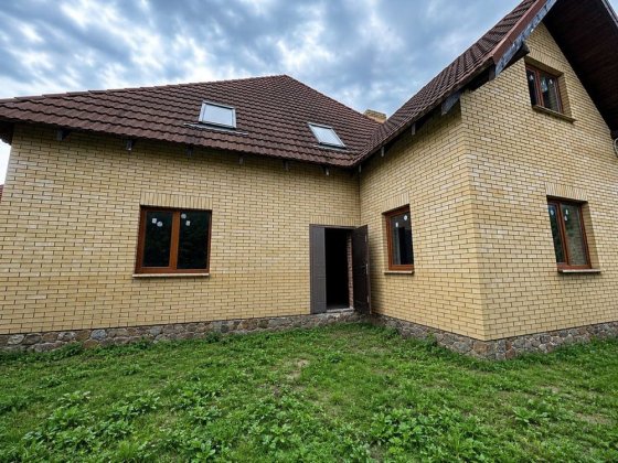 Продаж сучасного будинку в с. Городок Рівне