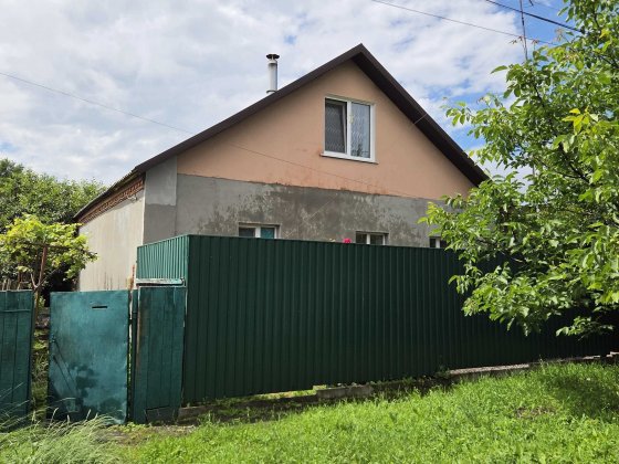 Частина будинку, район Боженка, з індивідуальним опаленням Полтава